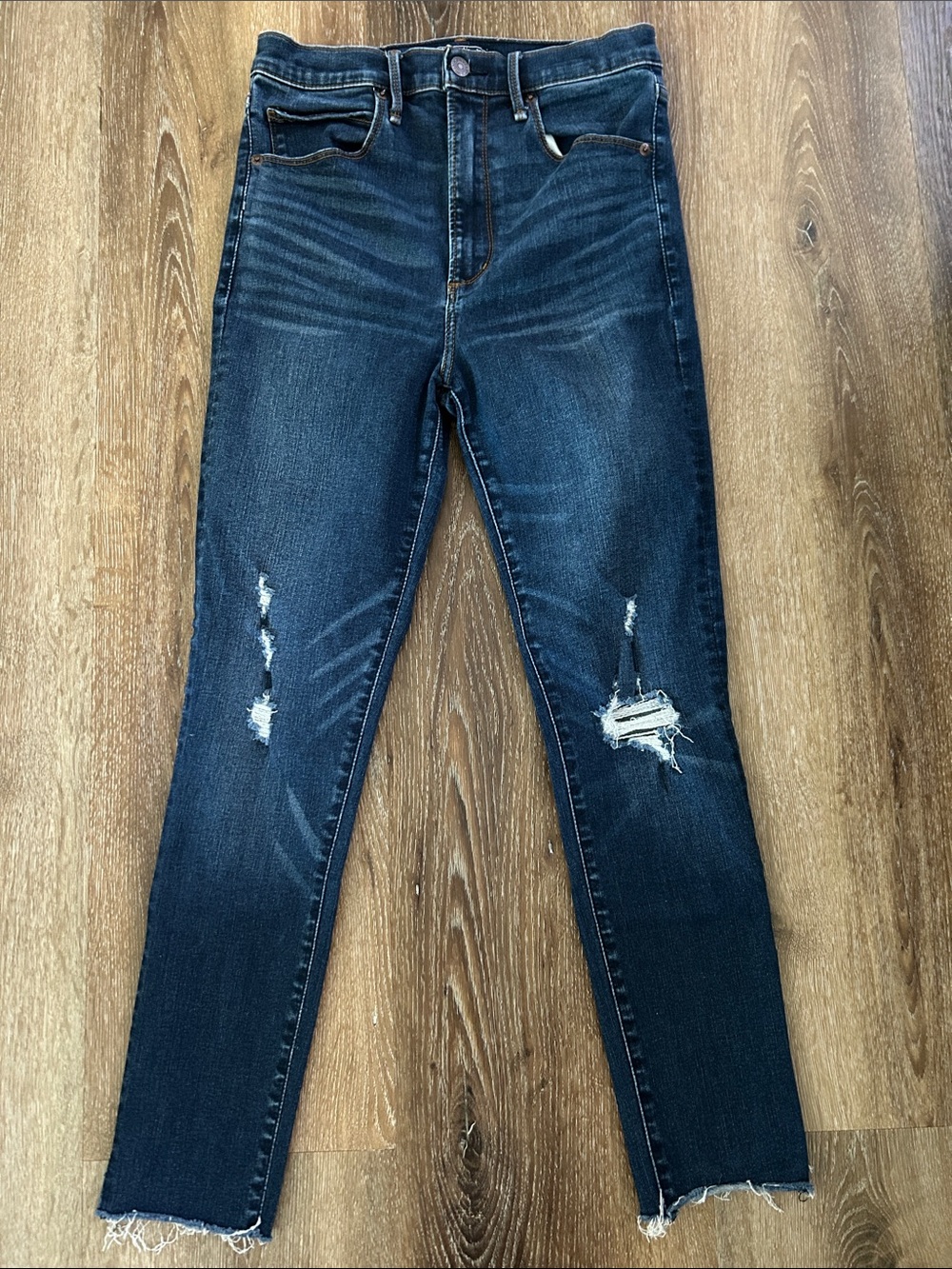 Abercrombie & Fitch Dark Blue Distressed Skinny Jeans